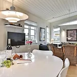 펜션 Viljami - 20m From The Sea By Interhome 뉘보르