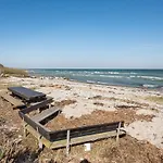 펜션 Viljami - 20m From The Sea By Interhome 뉘보르