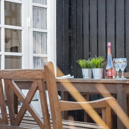 Viljami - 20m From The Sea By Interhome *