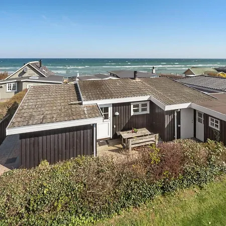 Viljami - 20m From The Sea By Interhome