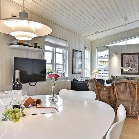 Holiday home Viljami - 20m From The Sea By Interhome Nyborg