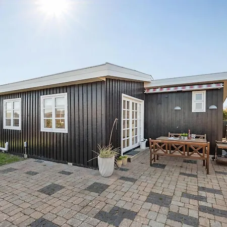 Holiday home Viljami - 20m From The Sea By Interhome